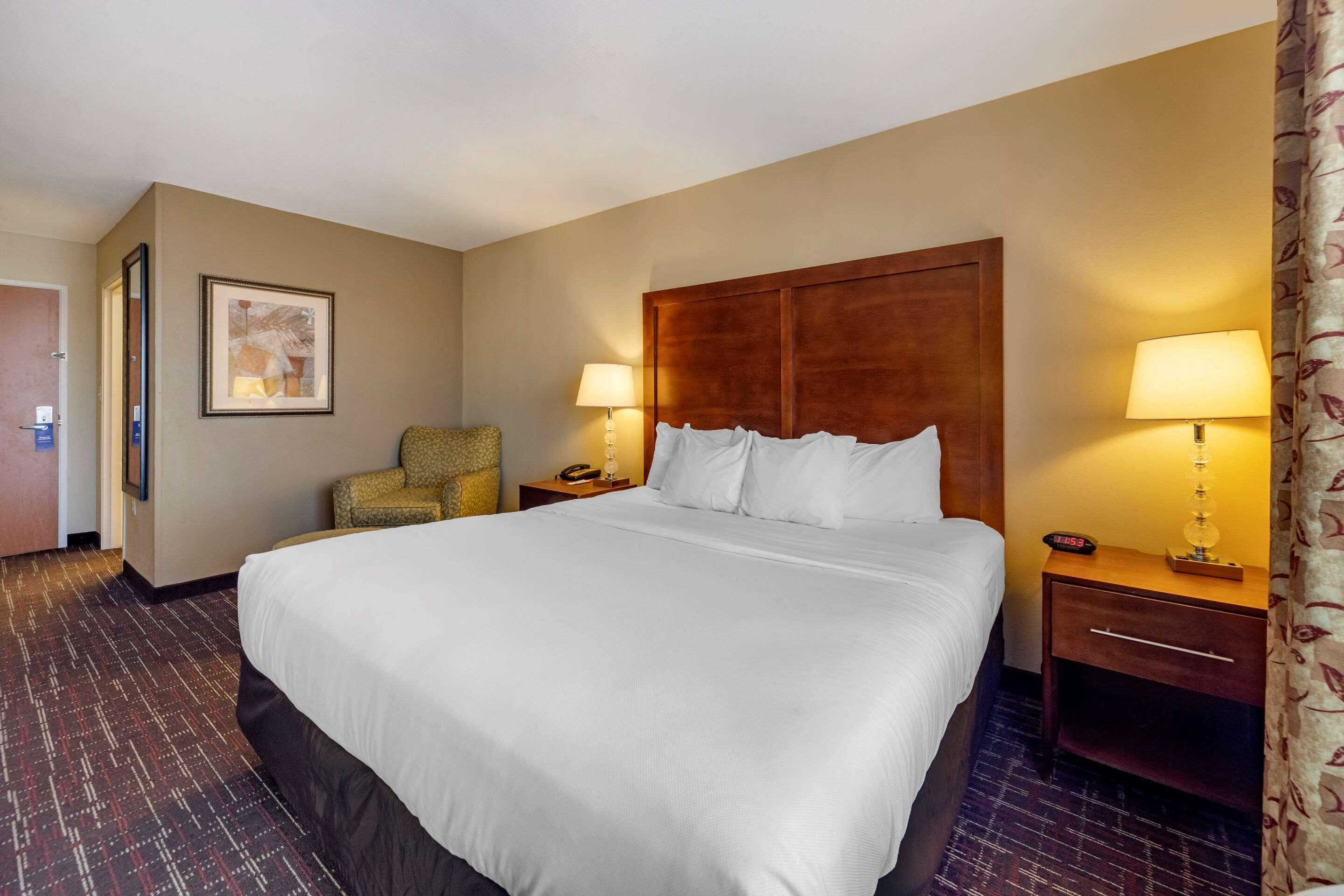 Comfort Inn & Suites Shawnee North Near I-40 Luaran gambar