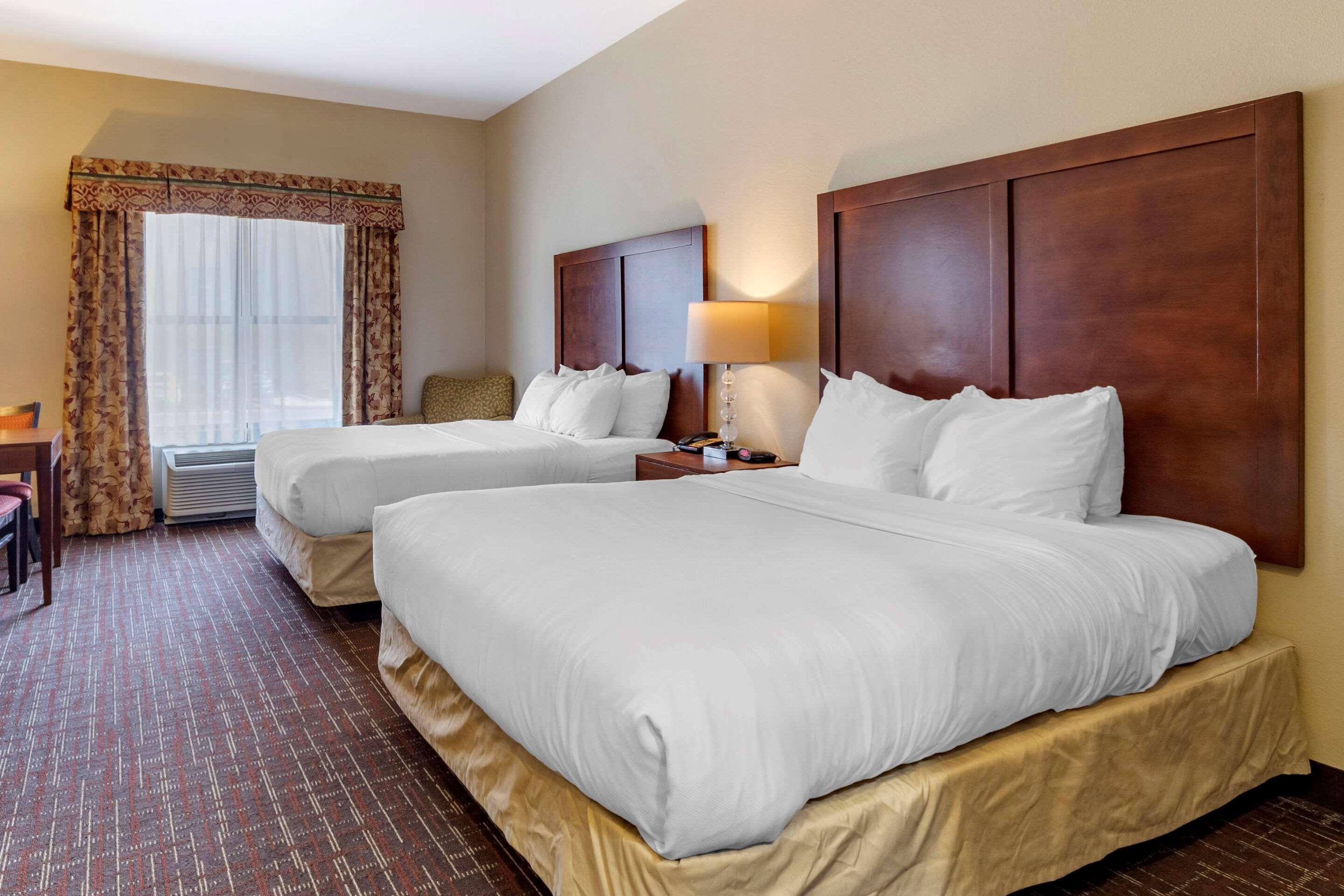 Comfort Inn & Suites Shawnee North Near I-40 Luaran gambar