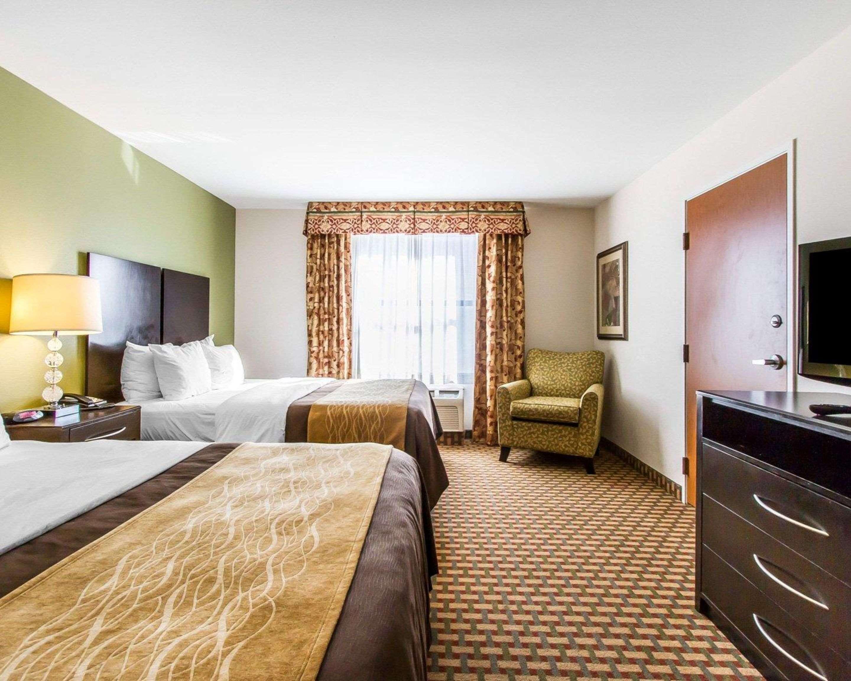 Comfort Inn & Suites Shawnee North Near I-40 Luaran gambar