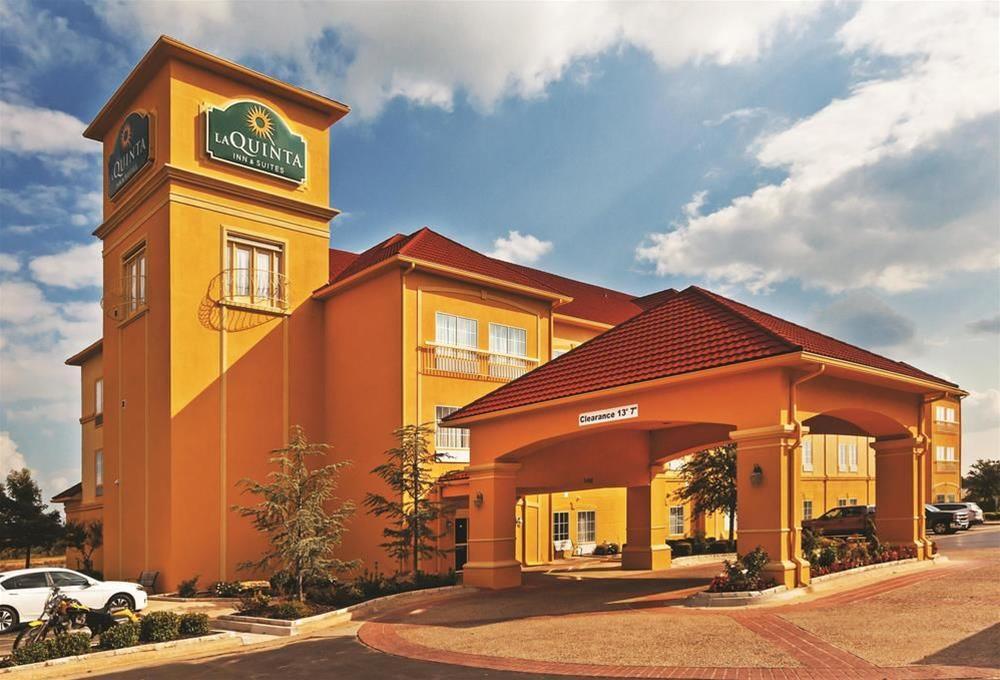 Comfort Inn & Suites Shawnee North Near I-40 Luaran gambar