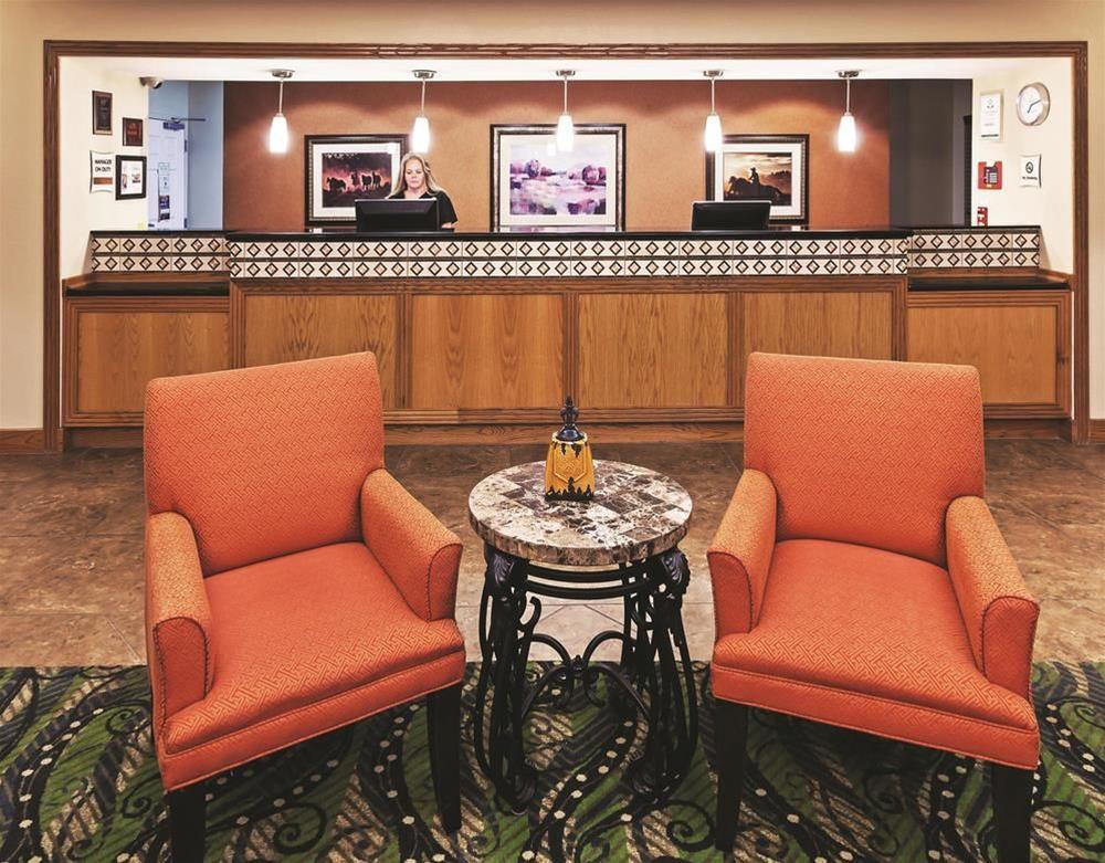 Comfort Inn & Suites Shawnee North Near I-40 Luaran gambar