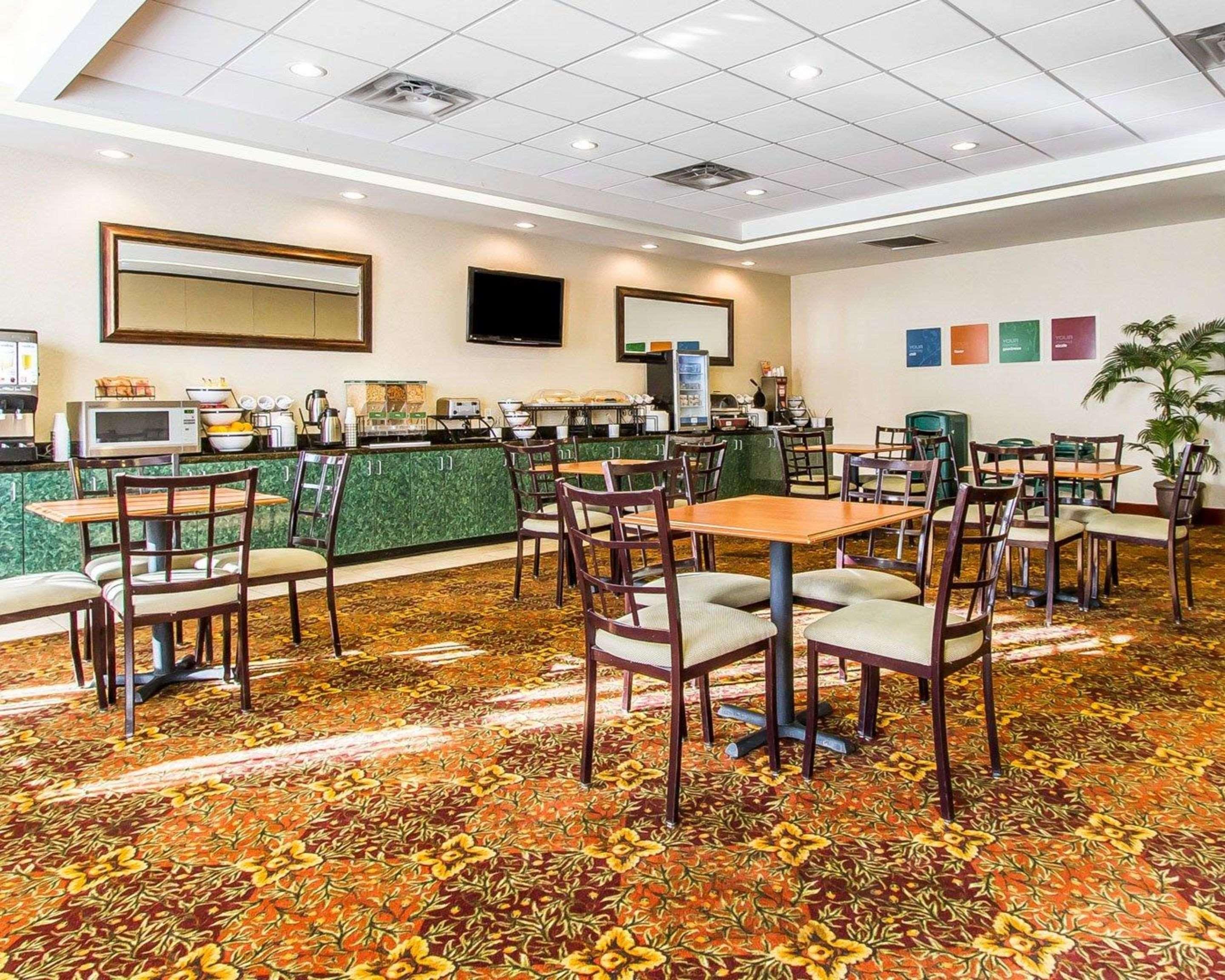 Comfort Inn & Suites Shawnee North Near I-40 Luaran gambar